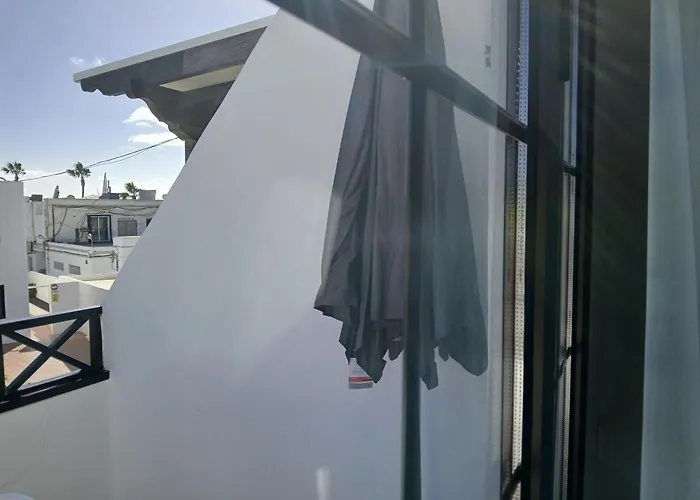 La Nasa Puerto del Carmen (Lanzarote)