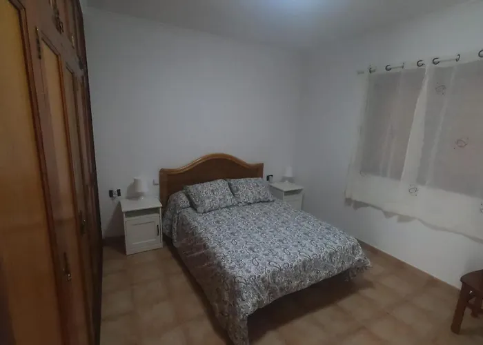 La Nasa * Puerto del Carmen (Lanzarote)